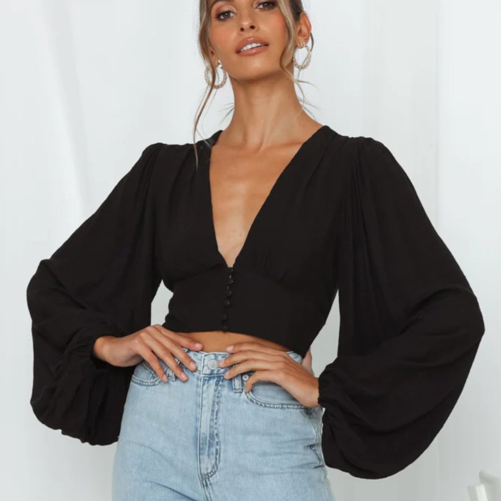 Hello Molly Cropped long sleeve party top